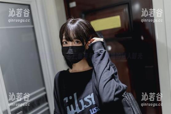 杏仁曲奇 私房写真之旅:杏仁曲奇与瑜伽姐姐的迷人时光