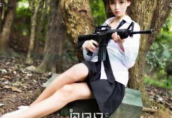 “果团网：黑与白的交融，色彩也想偷偷加入”原图种草