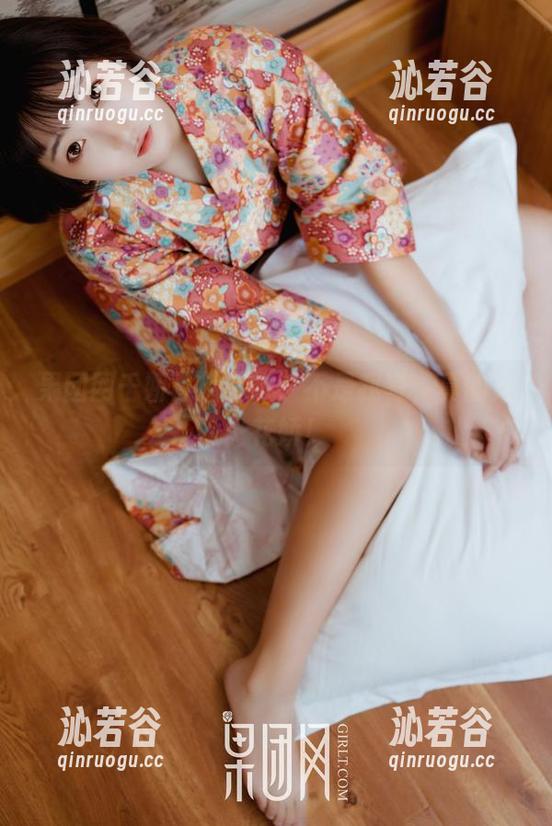 果团网 果团网千娇百媚壁纸:不是我夸,真的人比花娇!