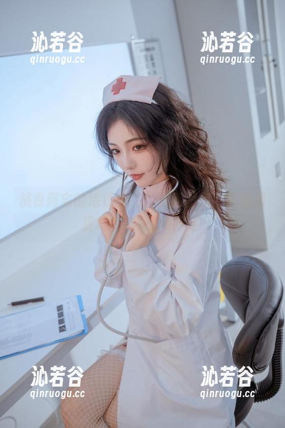 桃良阿宅 桃良阿宅的地铁生活:更新图包,偷偷捕捉城市心跳的瞬间!