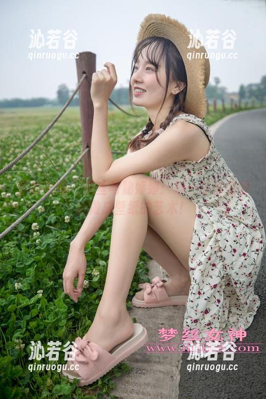 梦丝女神 - 黑丝与魏婷婷：每一寸都值得被做成壁纸的艺术！