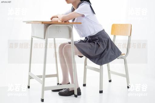 森萝财团 森萝财团:我们又更新了!成熟的黑丝少女,让你在优雅与俏皮间徘徊,简直想捧心!
