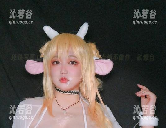珍珠写真1.0：椒妮佐仁的原图一点都不做作，就像自拍时那种自然而来的美！