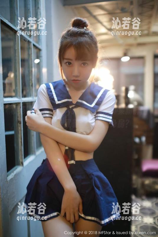 模范学院 - fairy如歌长腿写真集新鲜出炉，谁说伸展腿部要去健身房？