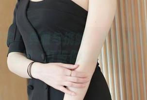 模范学院 – 典雅与挑衅：良人非爱人女王图册，打破你的审美边界