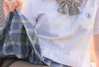 炸蛋Boom与“修女”的奇妙碰撞，全套写真带来意外的视线冲击。