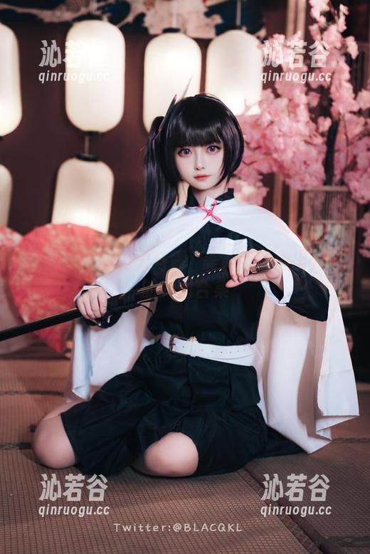 白莉爱吃巧克力 白莉爱吃巧克力与霞沢美游:碰撞出光影的美图合集