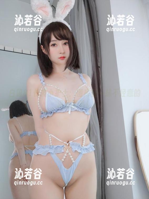白银81长发小护士：图库里一抹不经意的温暖精选！