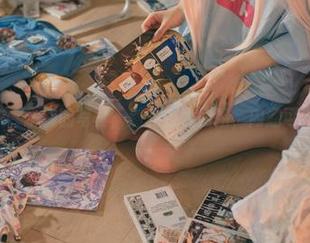 下载神沢永莉的写真，别光看大姐姐，内涵可不少！