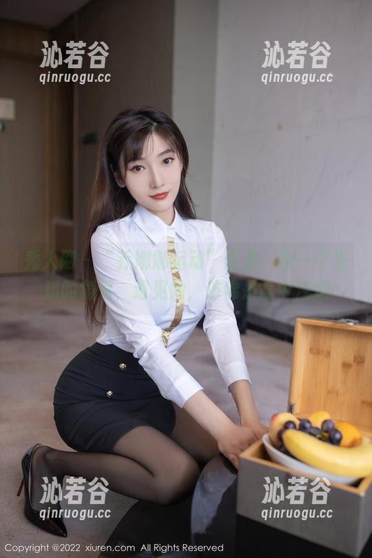 秀人网-乔娜娜 秀人网 - “乔娜娜运动”合集:在一个未知的角落,遇见她,仿佛是命中注定
