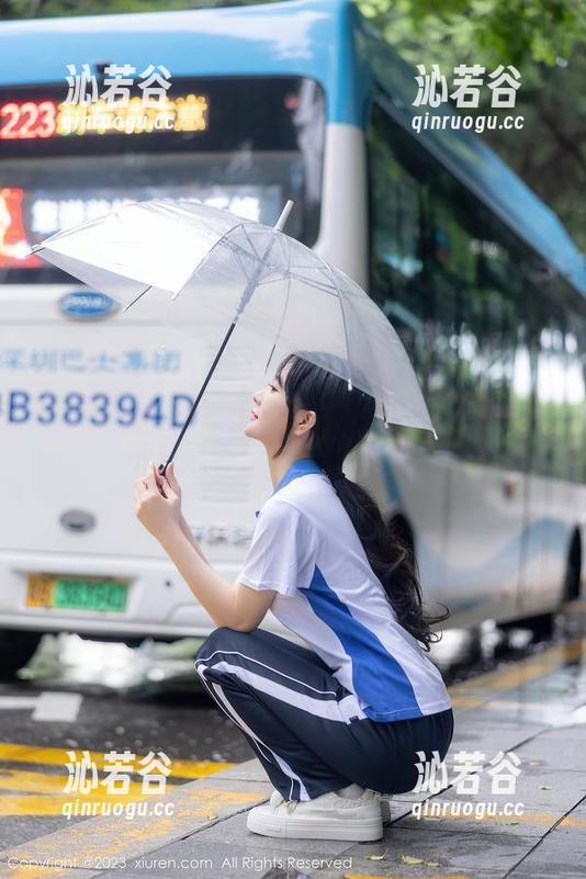 秀人网 - 妲己_Toxic空姐的免费美图，不只是看，更是心灵的旅行