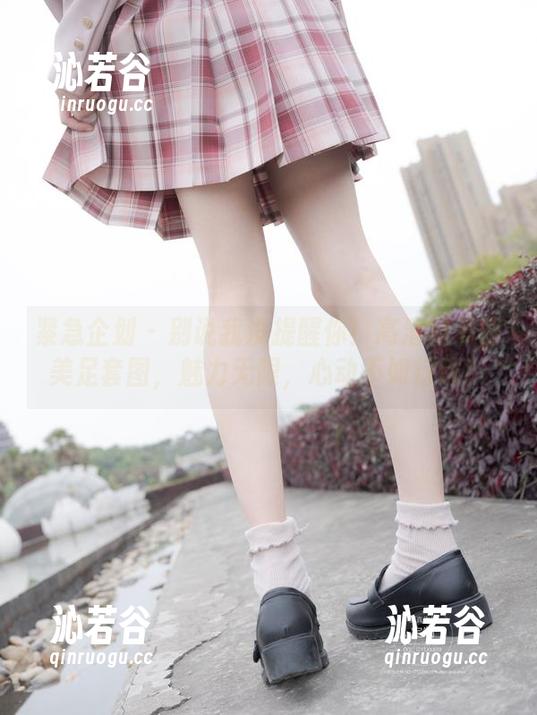 紧急企划 - 别说我没提醒你！高清林书辞美足套图，魅力无限，心动不如行动！