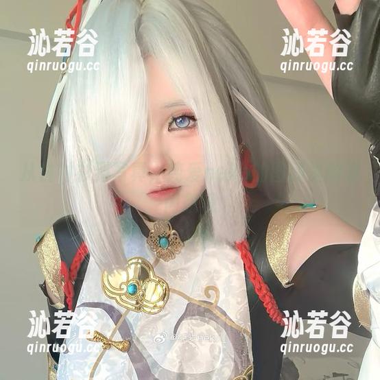 从白衬衫到写真，纯爱neko的图册里的忽闪忽现