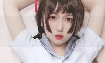 开启最新图库，目睹芋圆侑子如何优雅驾驭路易九世礼服，感觉仿佛在看一场奇幻秀！