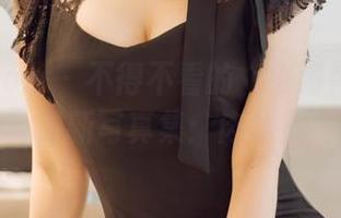 花漾show – 不得不看的“小海臀Rena”最新写真集：肉丝揭秘