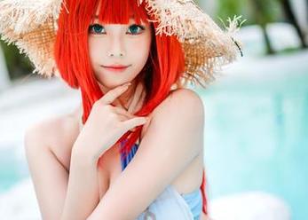 蜜汁猫裘的泳装图集：用资源编织夏日梦境