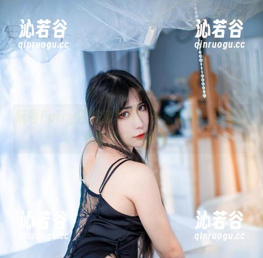 阮邑Fairy四件套写真：一张就够，还是四件套更让人心动？