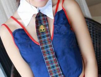 青豆客 – Kiren_程程程裸足写真：你有没有想过，壁纸也能这么‘走心’？