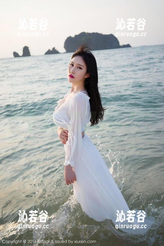 魅妍社 - Nicole妮可的白衬衫：在线发光、原图感受好像时间停滞了！