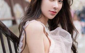 魅妍社 – 别让刘奕宁Lynn的丝袜合集溜走，快来围观这美好瞬间