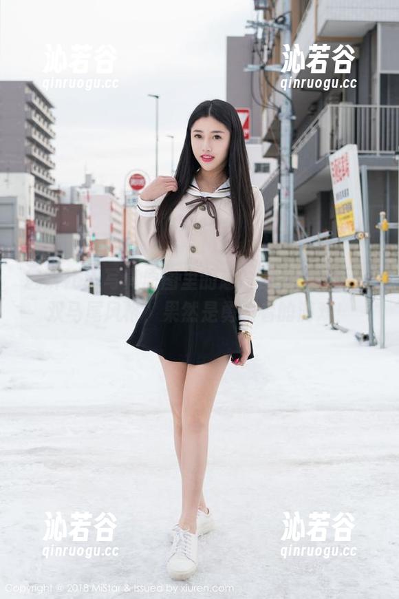魅妍社-赵欢颜Jessica 魅妍社 - 写真原图里的赵欢颜Jessica,双马尾风格,果然是勇敢者的游戏!