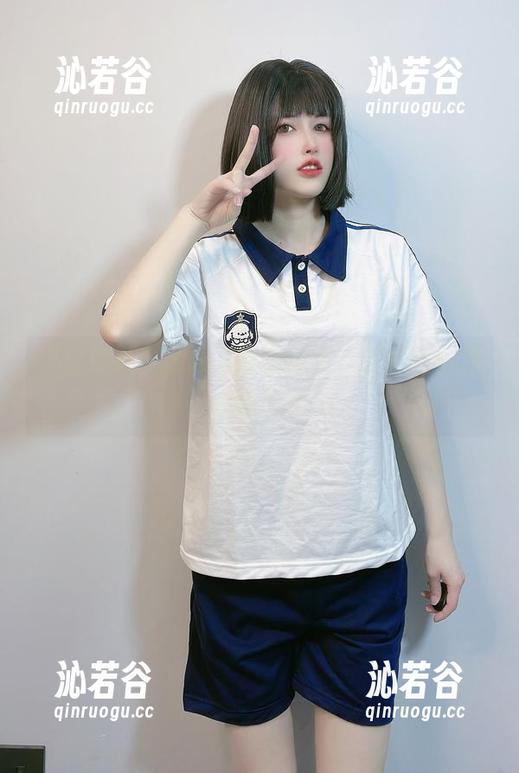夏日鹿八岁baby图包精选：在光影中游走的瞬间