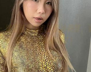 微密圈 – 别错过黑饱宝的最新美图，温柔得像梦中人，真是绝了！